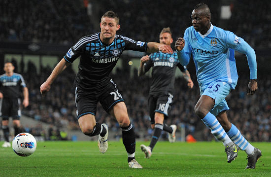 另一名来自 另一名来自